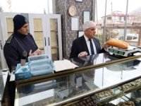 BAŞKAN ÖZTÜRK FIRIN DENETİMİ YAPTI