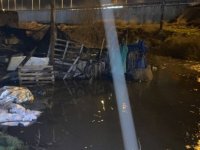 Boğaz Köprü'de Sağanak yağış nedeniyle ev ve ahırları su bastı