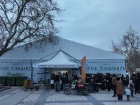 Ramazan ayının huzur ve bereketi, Büyükşehir Belediyesi’nin kurduğu gönül sofralarında yaşanıyor