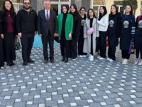 Öğrencilerden Huzurevi sakinlerine bayram öncesi bakım desteği