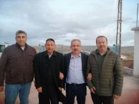 Yemliha Muhtarı Mehmet Adanalı, Ayd. Başkanı Sinan Burhan'ı Ebiç köyünde ziyaret etti