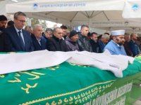 Kazada ölen tıp öğrencisi Yaren, doktor önlüğü ile son yolculuğuna uğurlandı 