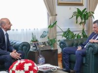 CHP’li Aşkın Genç’ten Özgür Özel’e ziyaret