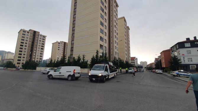 aw222533-01.jpg