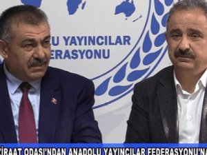SİNAN BURHAN KAYSERİ’DEN GELEN ZİRAAT ODASI ZİYARETÇİLERİNİ AĞIRLADI